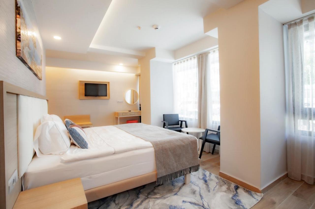 Otel Old Town Point & 4*