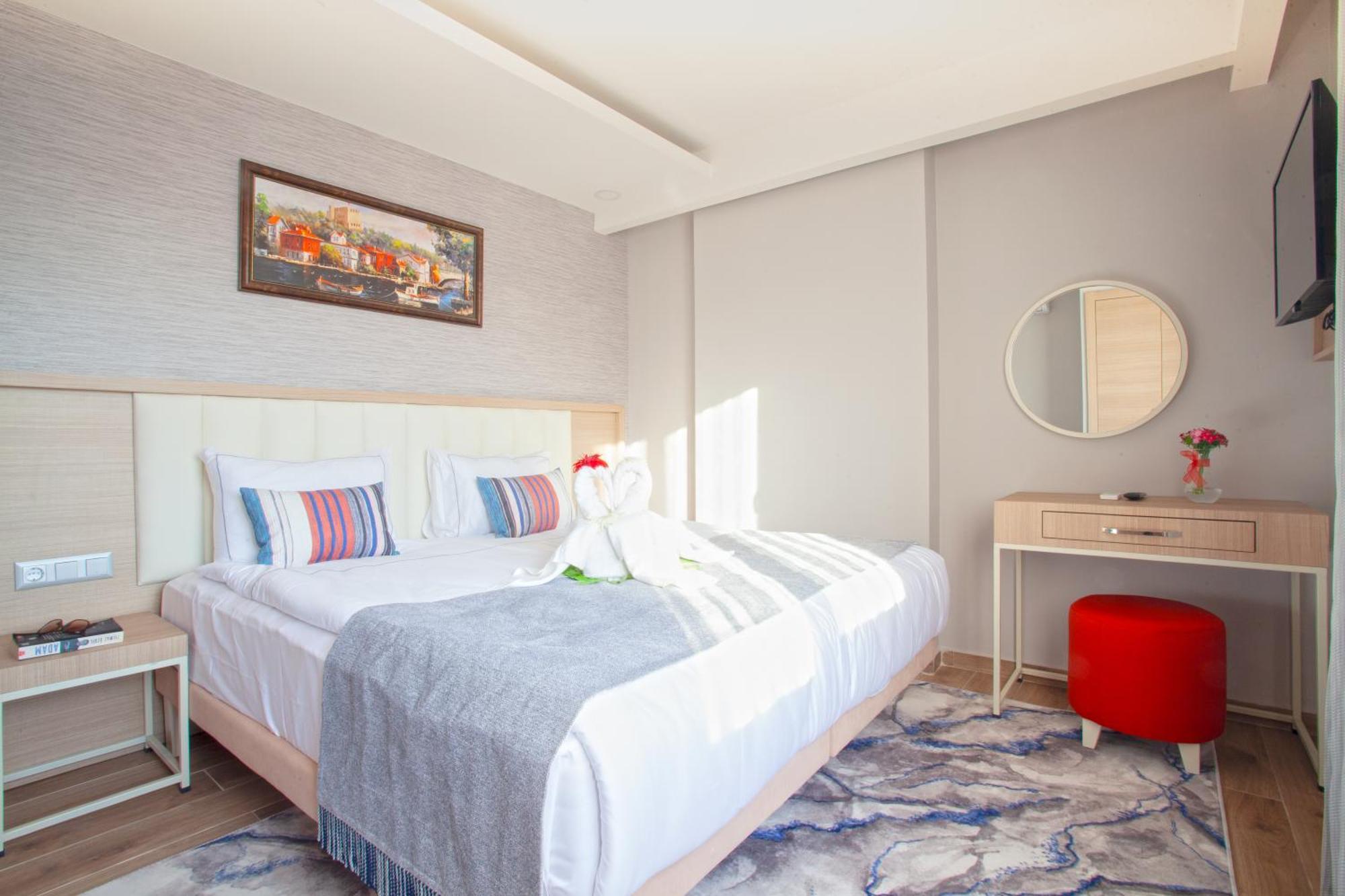 Old Town Point & Otel Antalya