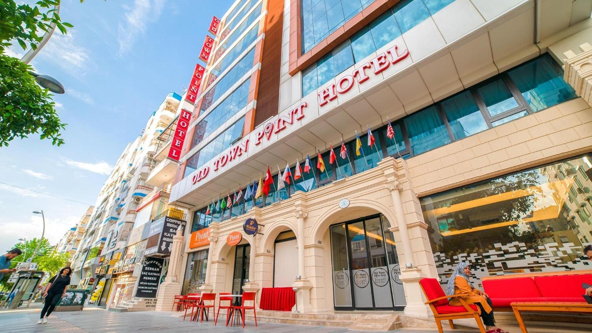 Otel Old Town Point &